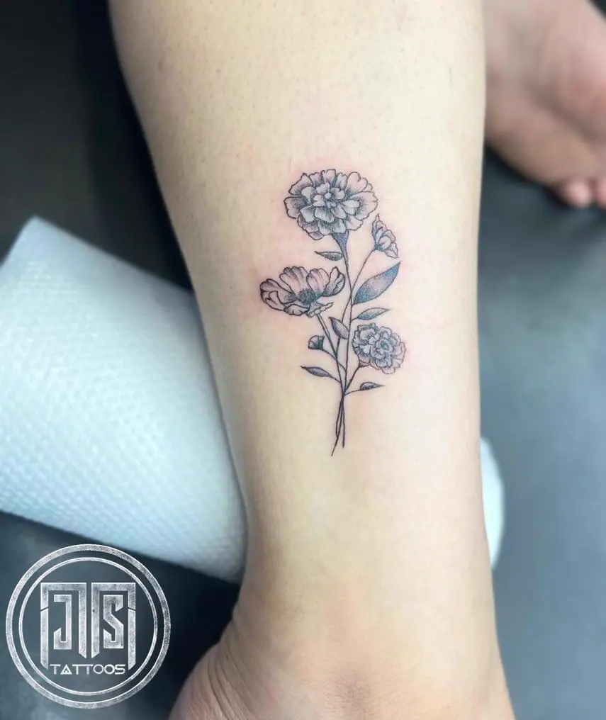 Flower floral fine detail tattoo West Delhi Delhi artist